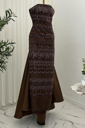 فستان سهره تل المزين لول وخرز ذيل ميكادو