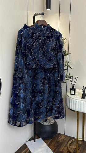 طقم قطعتين سهره المزين بالتطريز