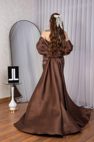 فستان سهره كلفه خرز بطانه تفته ذيل ميكادو