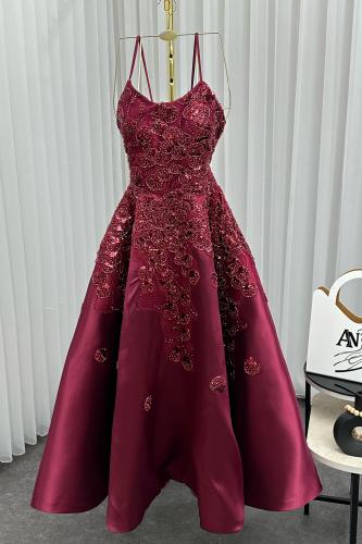 فستان سهره ميكادو المزين بالتطريز الراقي