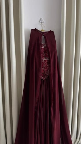 فستان سهره شيفون جورجيت المزين بالتطريز اليدوي