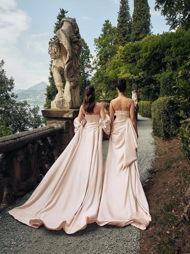 فستان سهره تفته المزين بالتطريز اليدوي