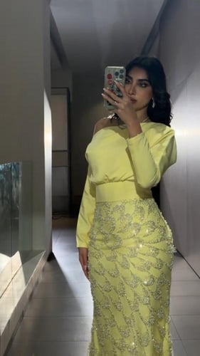 فستان سهره باربي وتل المزين بالتطريز خرز