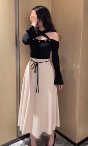 فستان تفته حرير نعومي