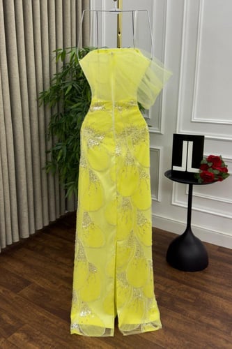 فستان سهره المزين بالكلفه المطرزه صدر تل بطانه تفت...