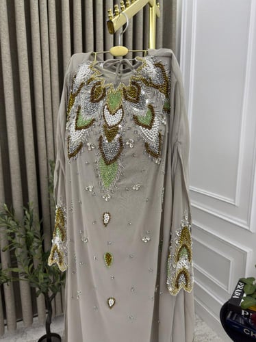 جلابيه فخمه شيفون جورجيت المزينه بالتطريز اليدوي