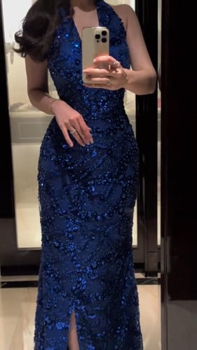 فستان سهره المزين بالتطريز