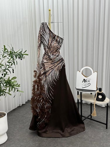 فستان سهره فخم تفته المزين بالتطريز الراقي بشكل ان...