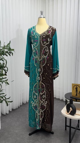 جلابيه شيفون جورجيت المزينه بالتطريز الفخم