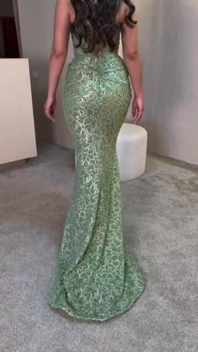 فستان سهره قصه انيقه متميزه مزينه بالكسرات