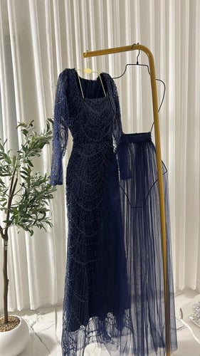 فستان سهره تل المزين بالتطريز لول وخرز