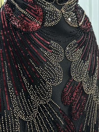 فستان سهره ميكادو المزين بالتطريز