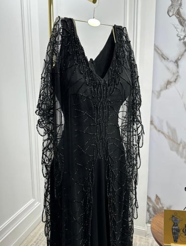 فستان سهره شيفون جورجيت مبطن المزين بالتطريزاليدوي...