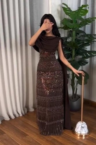 فستان سهره تل المزين بالخرز وشيفون جورجيت