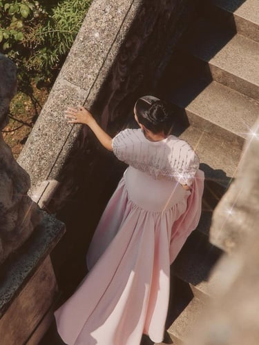 فستان سهره باربي بجاكيت المزين بالتطريز اليدوي