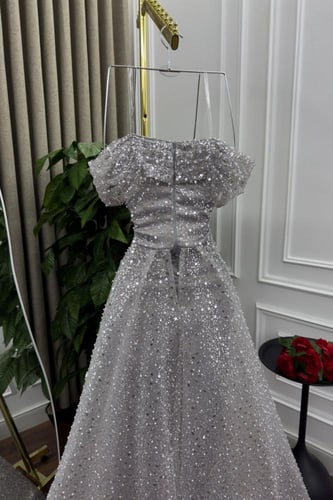 فستان سهره كردانه المزين بالتطريز اليدوي