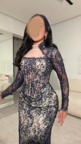 فستان سهره ساتر دانتيل المزين بالتطريز بطانه تفته