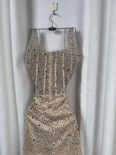 فستان سهره تل المزين بالتطريز خرز ولول وفصوص زاركو...