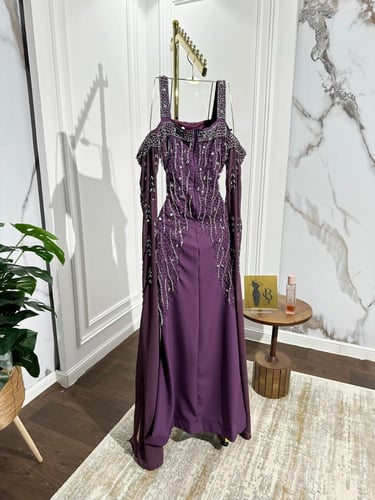 فستان سهره باربي وشيفون المزين بالتطريز اليدوي الف...