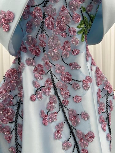 فستان سهره ميكادو المزين بالتطريز