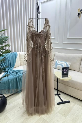 الخامه شيفون جورجيت وتل المزين بالتطريز