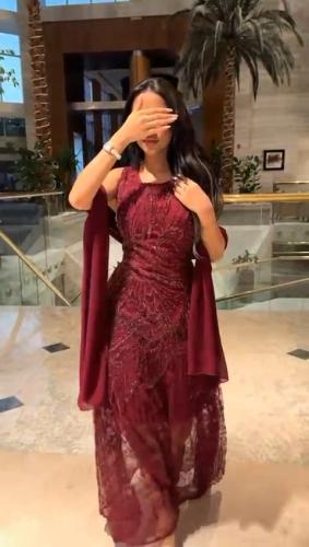 فستان سهره المزين التطريز