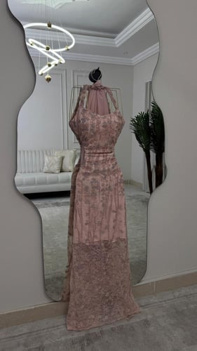 فستان سهره دانتيل المزين بالتطريز خرز