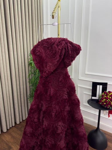 فستان سهره فخم مميز صدر باربي وكلفه ورود الجوري