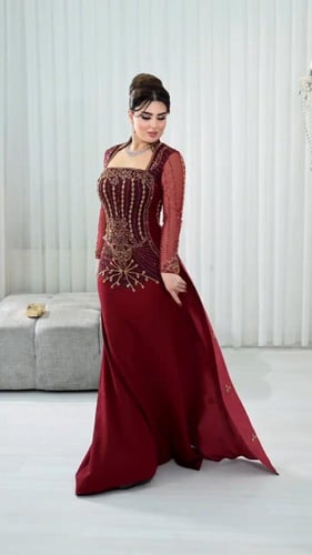 فستان سهره باربي المزين بالتطريز اليدوي الفخم بشكل...