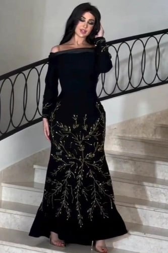 فستان باربي المزين بالتطريز اليدوي الفخم