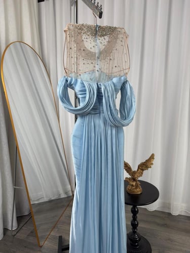 فستان كرنكر كسرات المزين بالتطريز