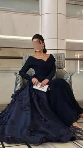 فستان سهره باربي وتفته سلا المزين بالورود