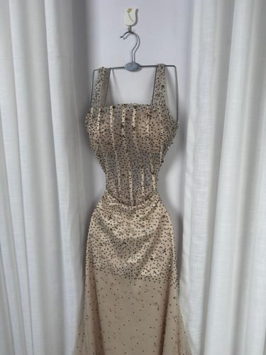 فستان سهره تل المزين بالتطريز خرز ولول وفصوص زاركو...