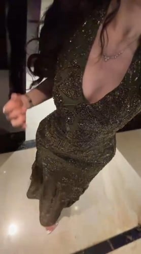 فستان سهره فخم وانيق دانتيل المزين بالتطريز