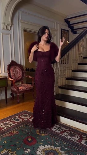 فستان سهره تل المزين بالتطريز مورد مزين بالجاكت فر...