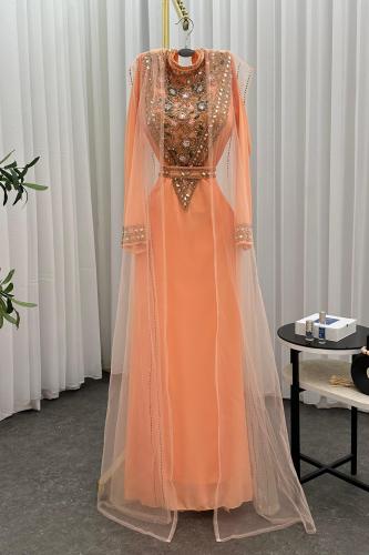 فستان شيفون جورجيت المزين بالتطريز اليدوي بشت تل