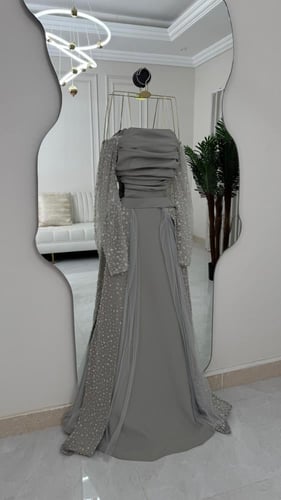 فستان سهره باربي وتل المزين بالخرز