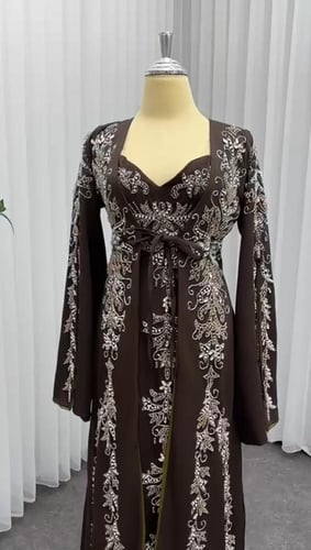 جلابيات سهره المزينه بالتطريز اليدوي الفخم