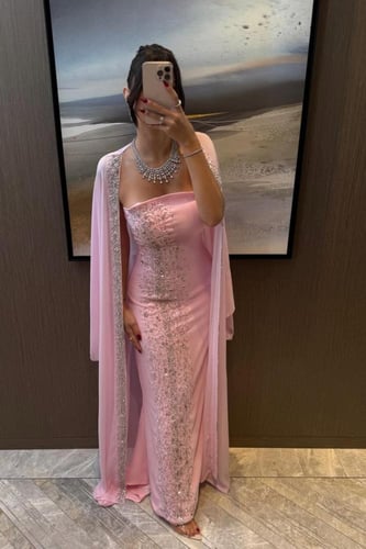 فستان باربي المزين بالتطريز اليدوي بشكل انيق بشت ش...