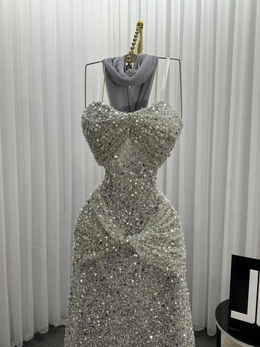 فستان سهره دانتيل المزين بالتطريز