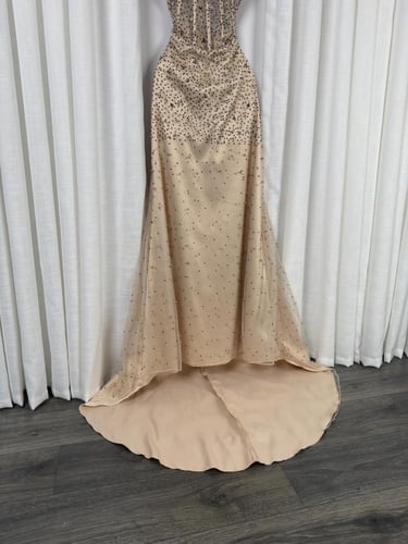 فستان سهره تل المزين بالتطريز خرز ولول وفصوص زاركو...