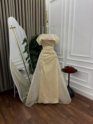 فستان سهره كردانه المزين بالتطريز اليدوي