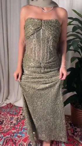 فستان سهره دانتيل المزين بالتطريز