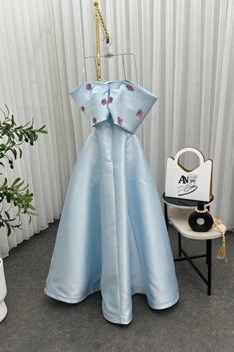 فستان سهره ميكادو المزين بالتطريز