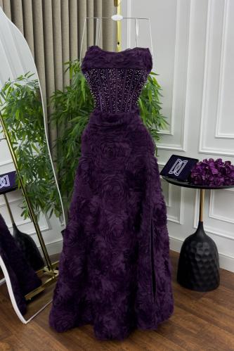 فستان سهره المزين بالكلفه ورود والمزين بالتطريز ال...