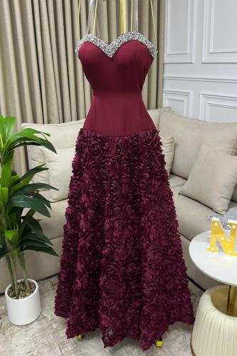 فستان سهره صدر باربي المزين بالتطريز اليدوي وقماش...