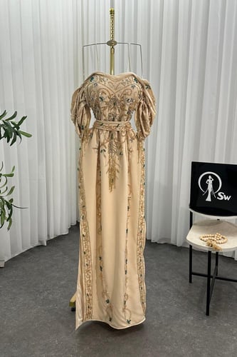 فستان سهره باربي المزين بالتطريز اليدوي مطعم بالفص...