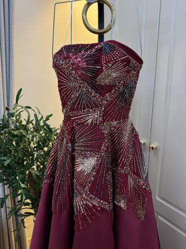 فستان سهره المزين بالتطريز شك وخرز