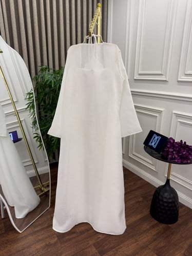 جلابيه قطعتين المزينه بتطريز كمبيوتر