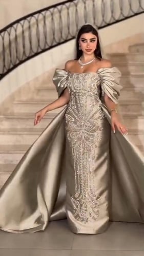 فستان ميكادو المزين بالتطريز اليدوي الفخم بشكل اني...